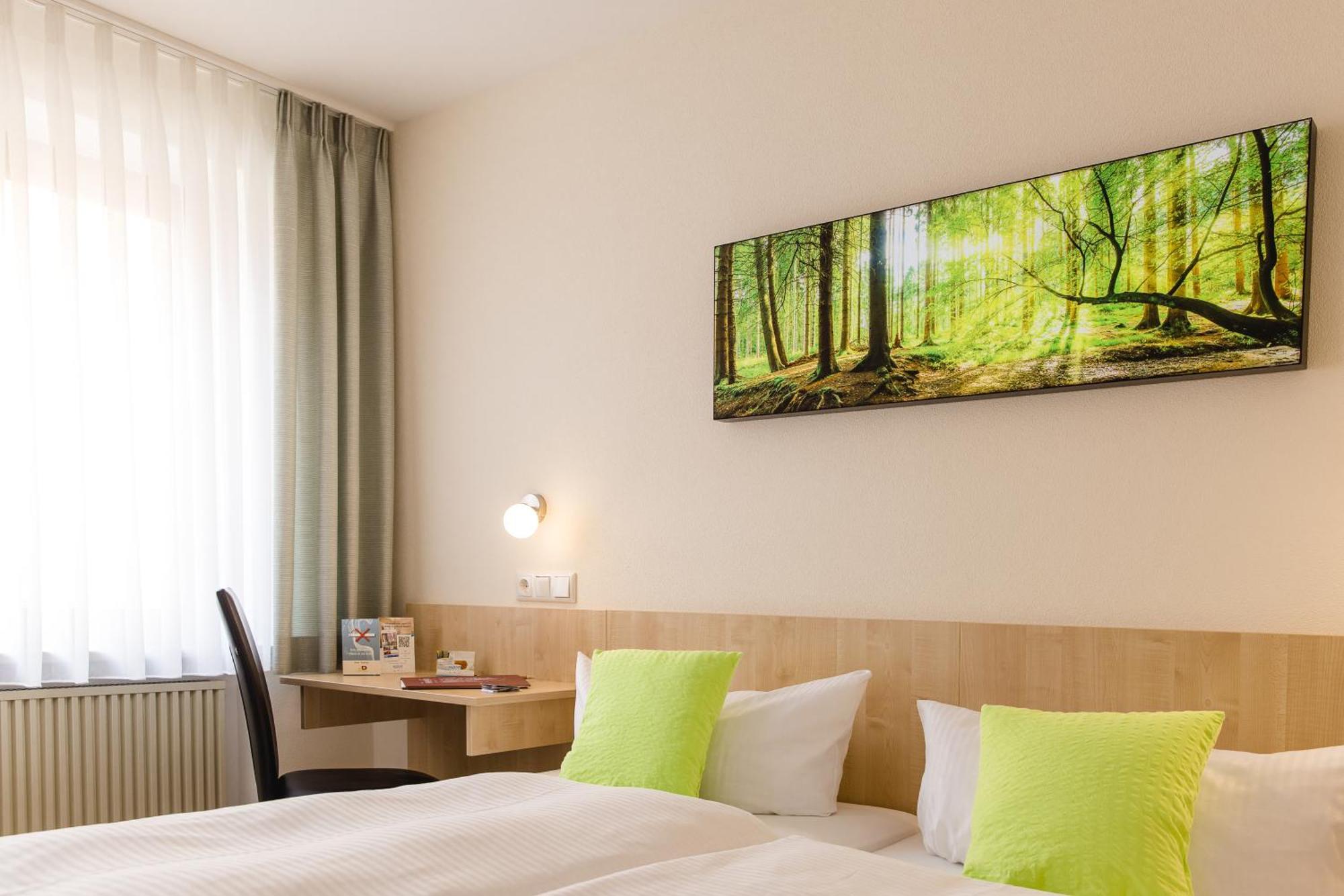 Akzent Hotel Meerfraeulein Wemding المظهر الخارجي الصورة