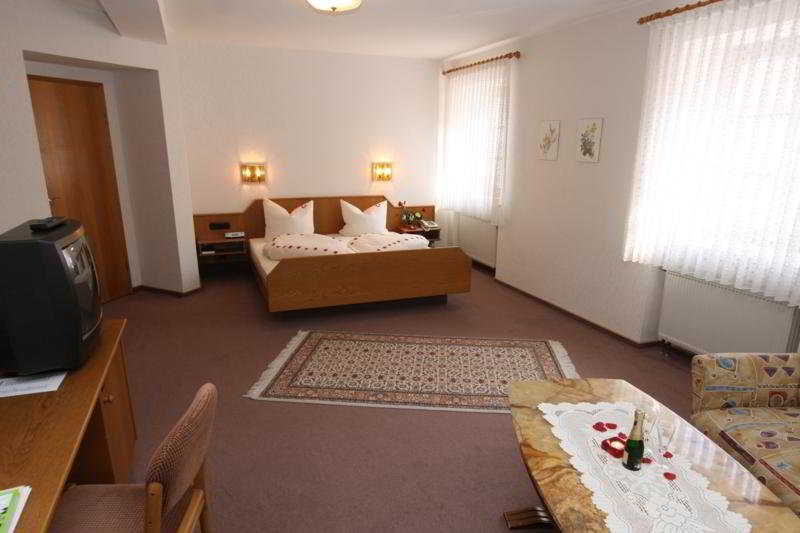 Akzent Hotel Meerfraeulein Wemding المظهر الخارجي الصورة